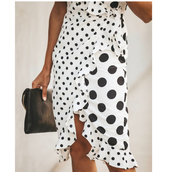 BNWT Hot Spot Polka Dot Wrap Dress - Picture 5 of 8